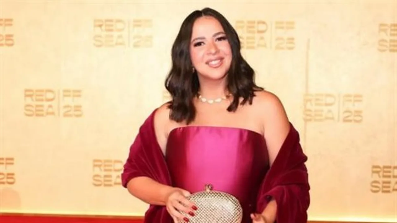 تنوع فني.. إيمي سمير غانم تضع بصمتها في مسيرة السينما والمسرح والرسوم المتحركة